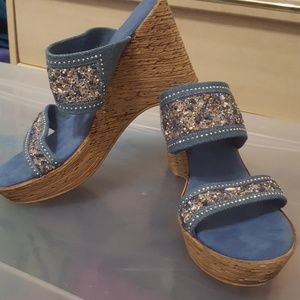 Onex wedge slip on heels